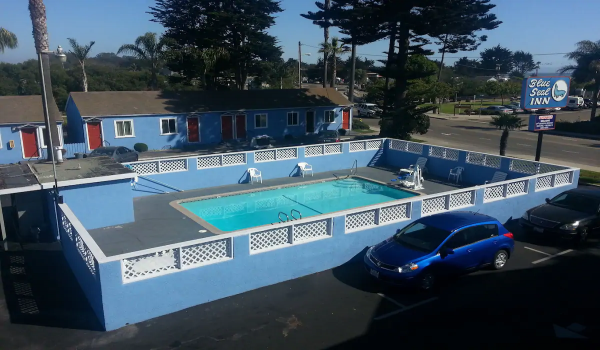 Blue Seal Inn - Outdoor Pool